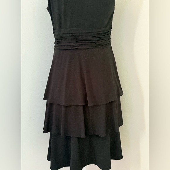 Black Evan Picone ruffled party dress size 8 - Picture 12 of 16